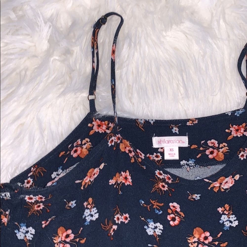 blouse - Picture 5 of 5